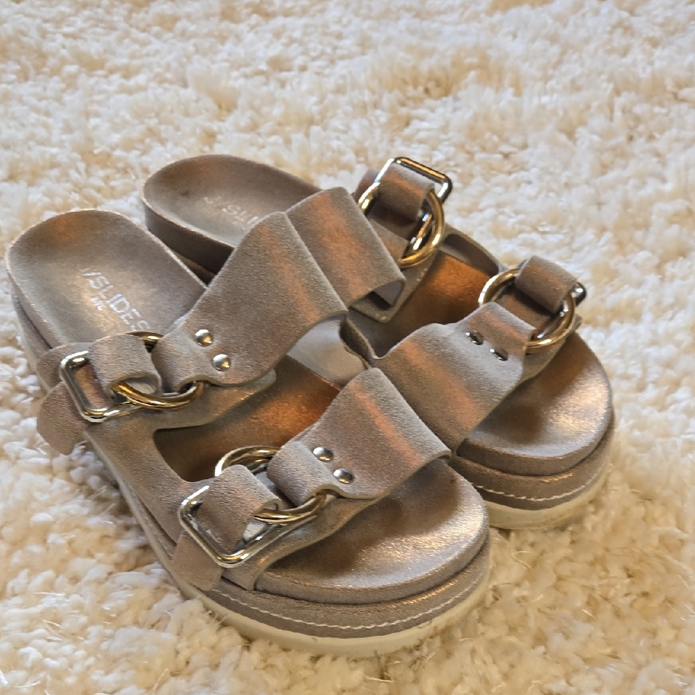 Women's Sandals in Metallic Silver by JSlides size 6.5